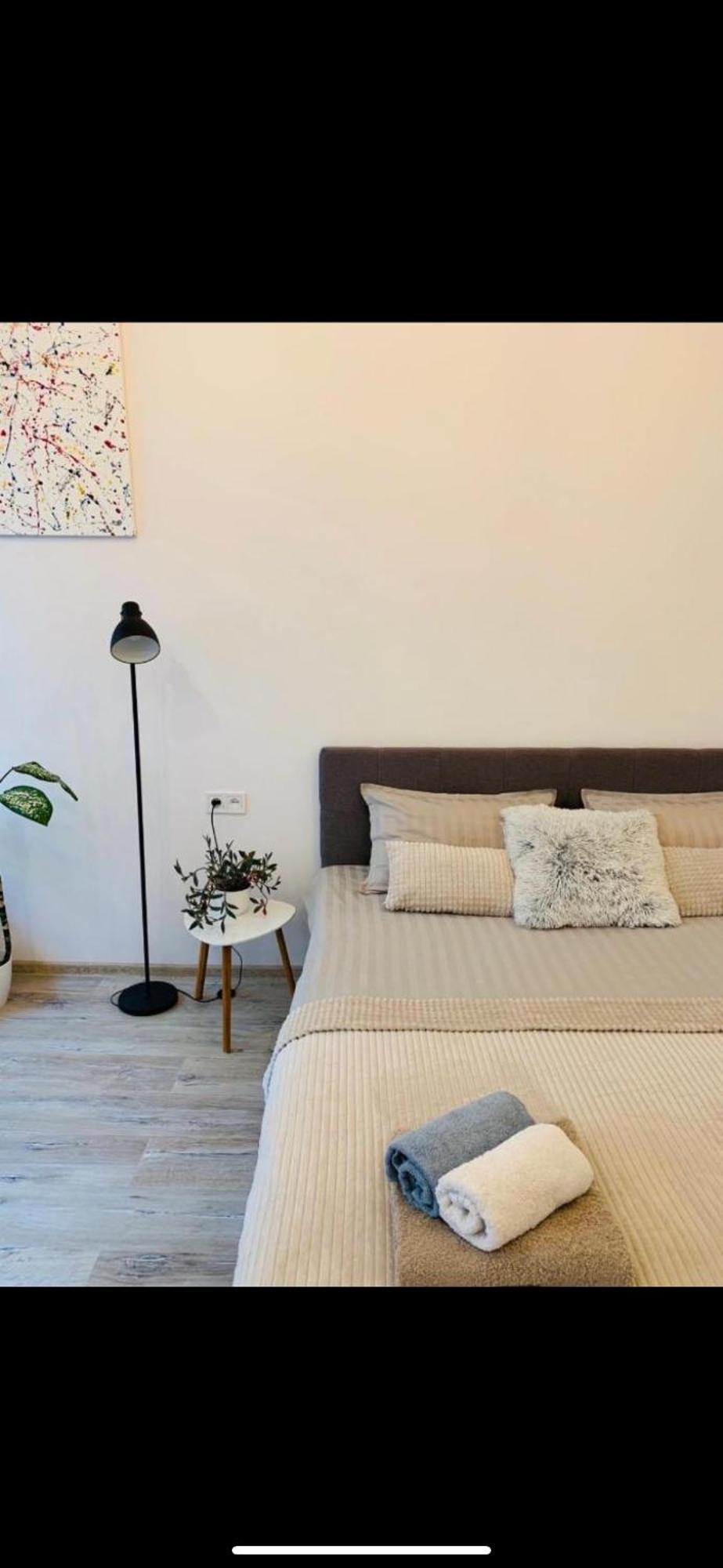 Apartment Vip Virmenska Street Lviv Luaran gambar