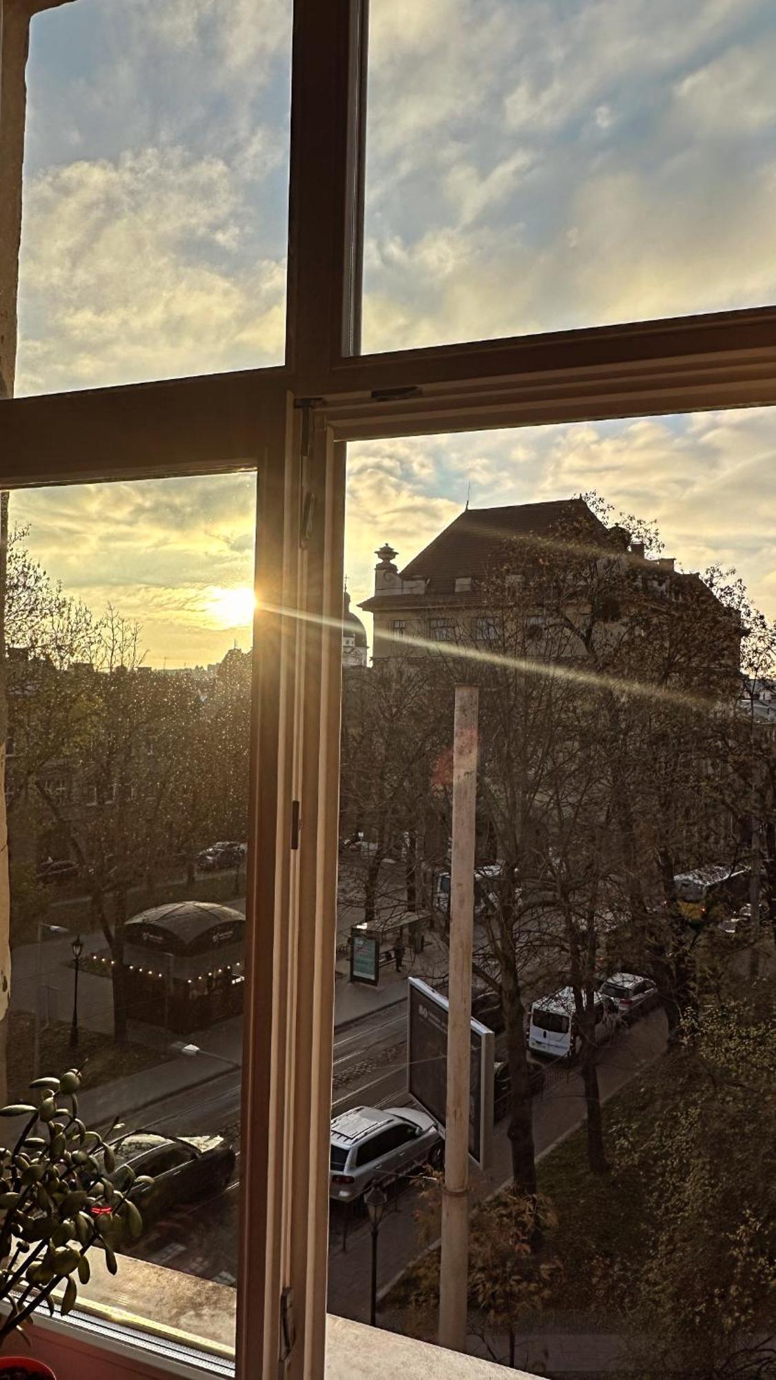 Apartment Vip Virmenska Street Lviv Luaran gambar